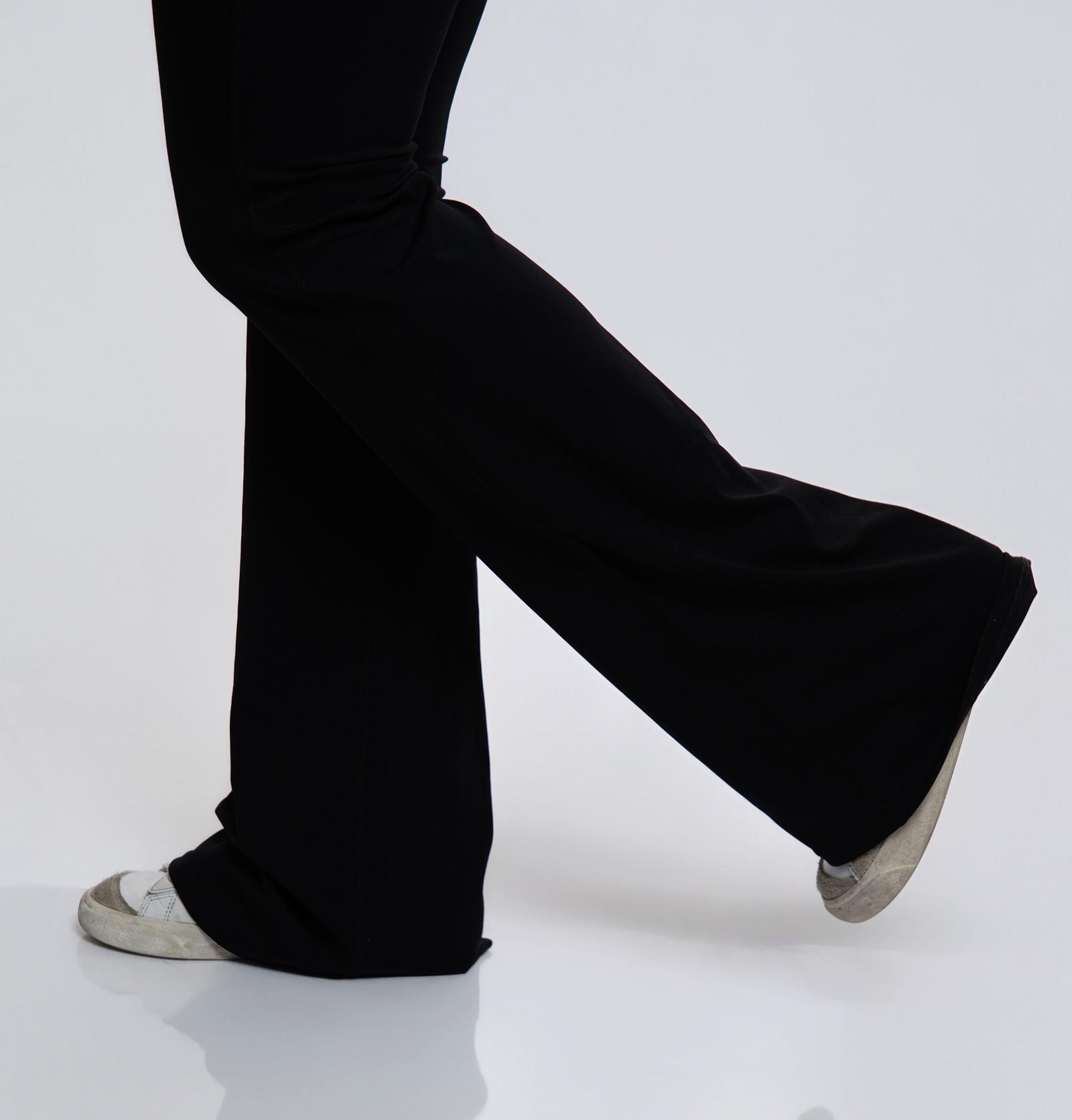 FAM Comfort Flare Pants Black